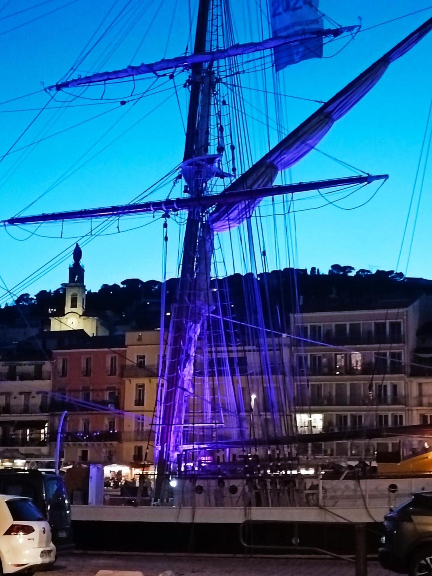 La Maison Verte Sete Luaran gambar